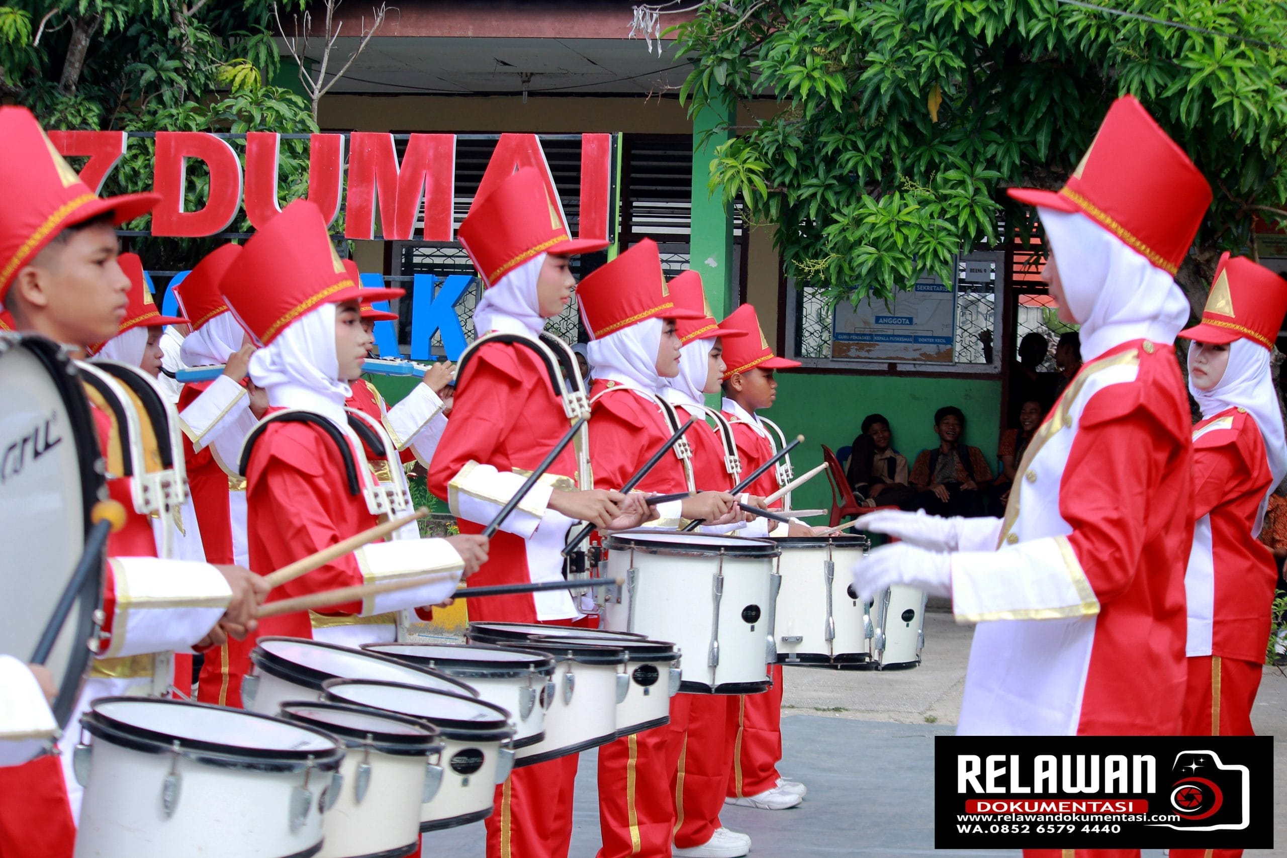 Kegiatan ekstrakurikuler salah satu bagian penting dalam pendidikan karakter.